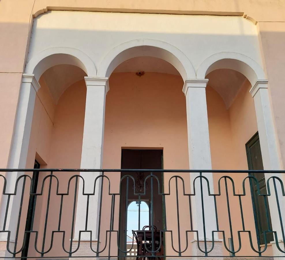 Villa Nel Salento - Ampie Camere E Giardino, Fino A 9 Persone Barbarano del Capo ภายนอก รูปภาพ